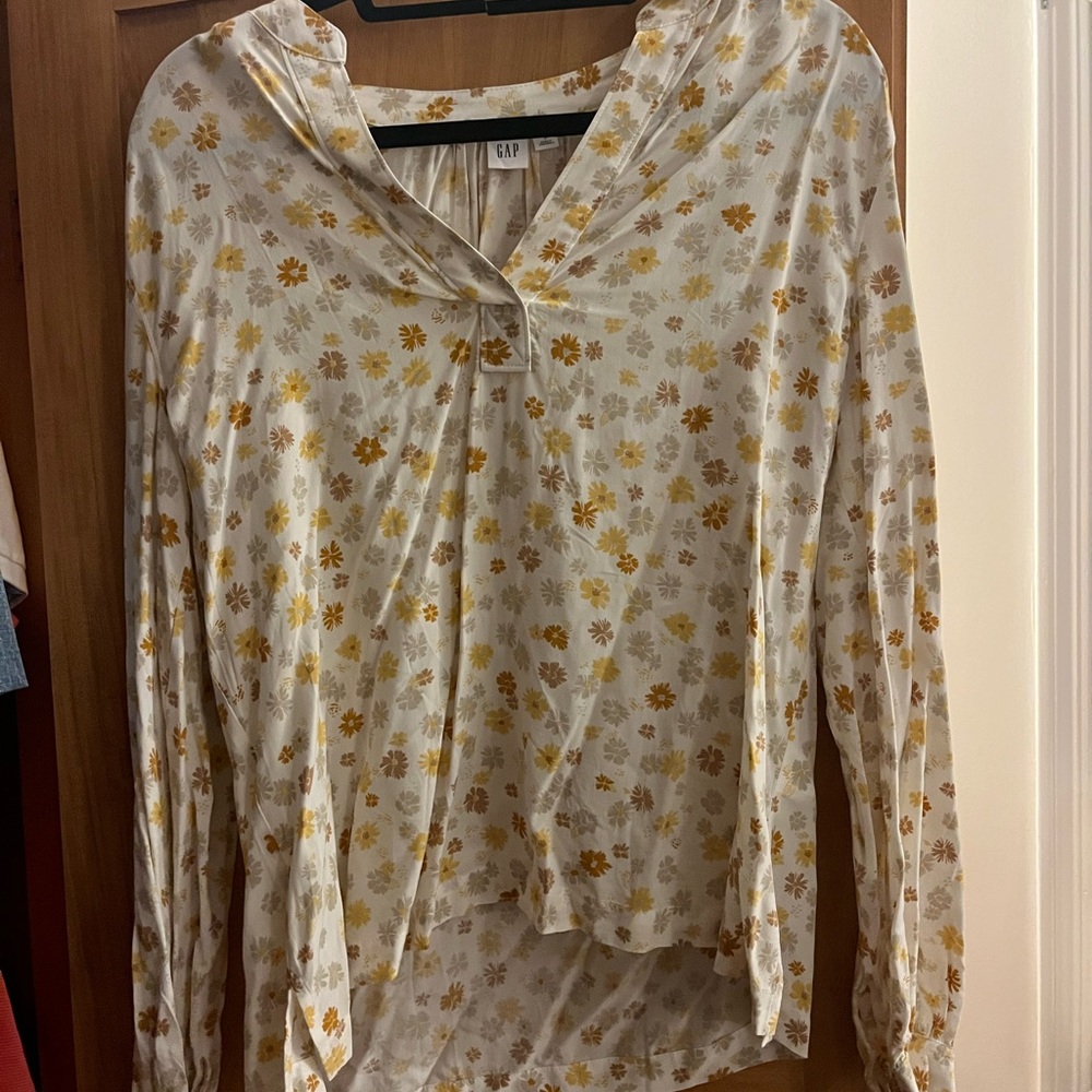 GAP Women's Floral Cream and Yellow Top